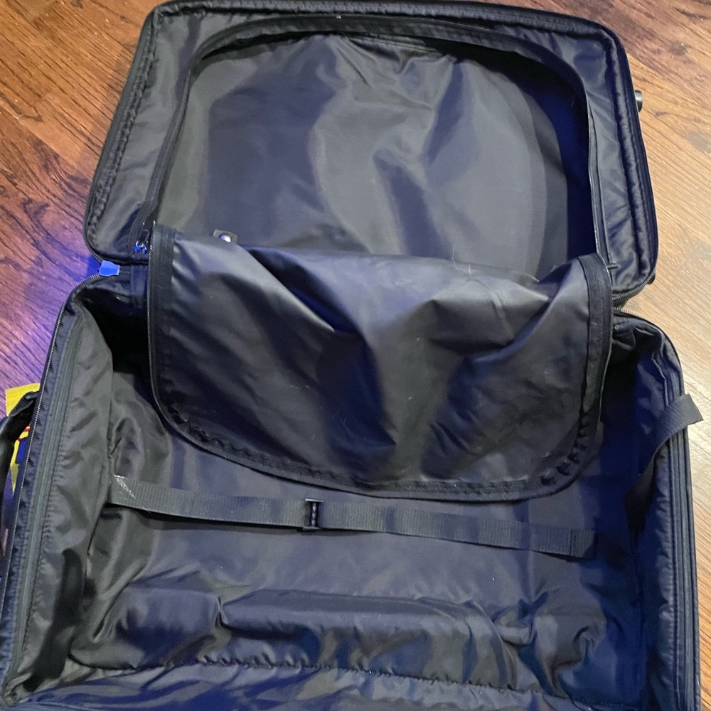 Hartmann 2 wheeled carryon luggage black - Picture 8 of 16